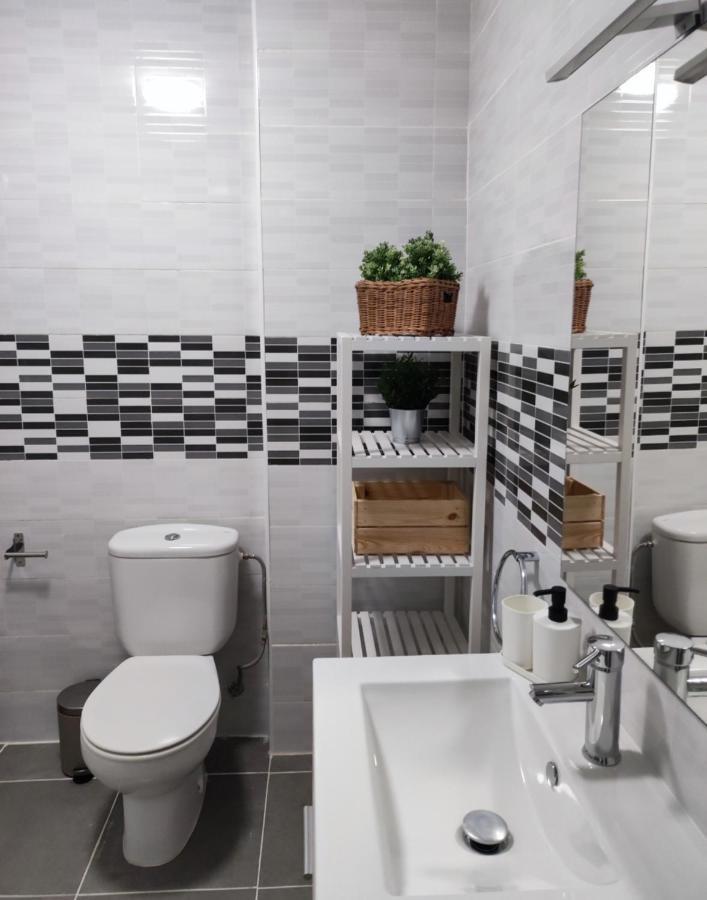 Apartamento Omega Ll Lägenhet Torremolinos Exteriör bild