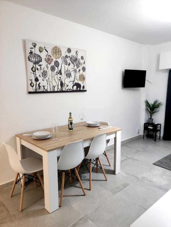 Apartamento Omega Ll Lägenhet Torremolinos Exteriör bild